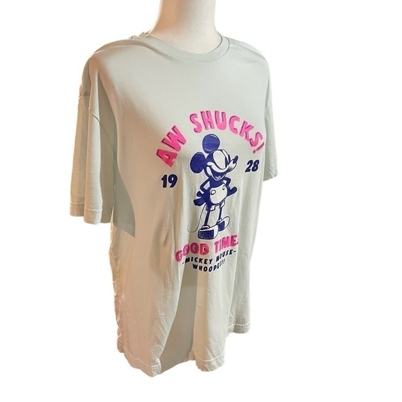 Disney H&M Mickey Mouse Mint Green Regular Fit Crew Neck Pullover TShirt Size M - Picture 2 of 11